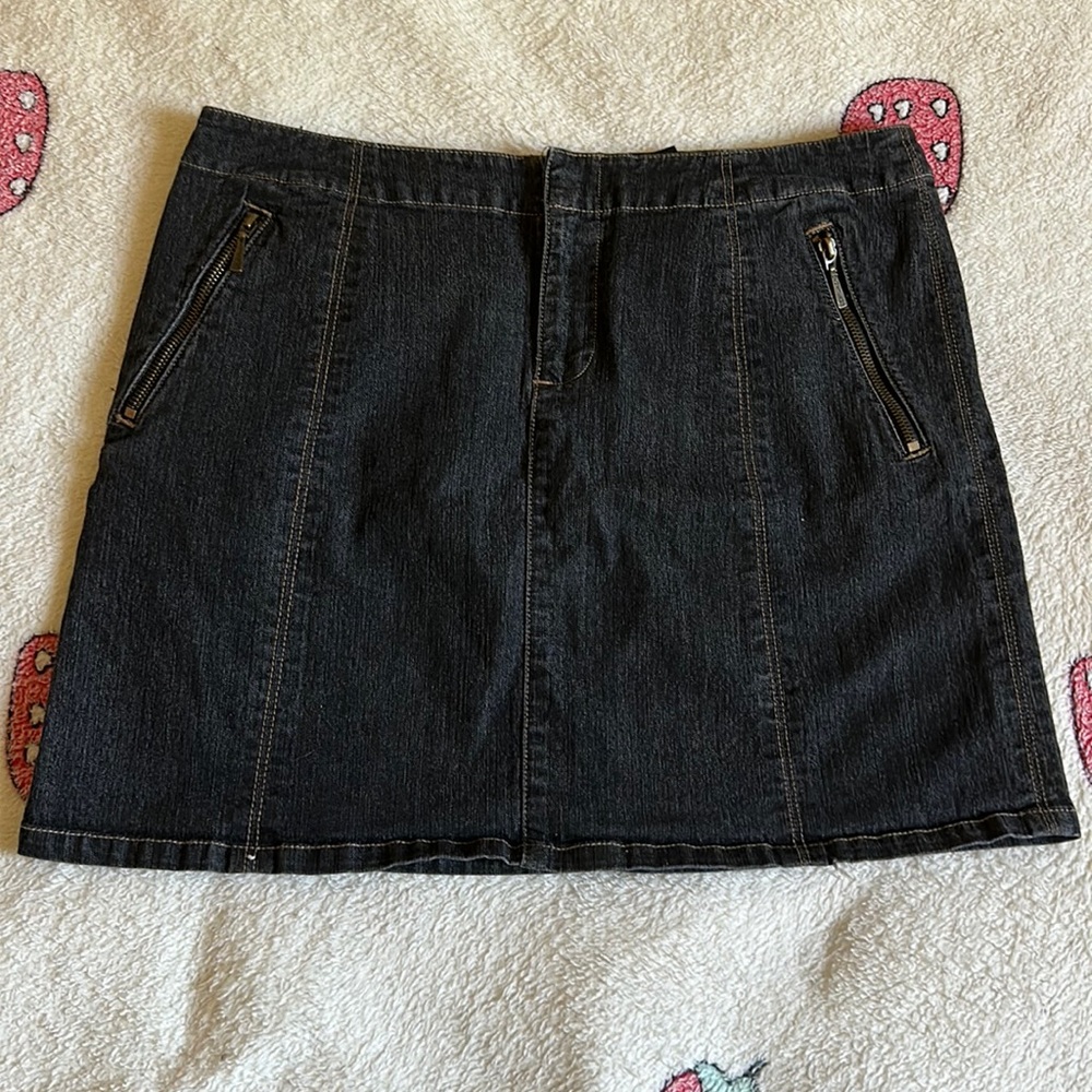 DKNY Jeans Denim Skirt
